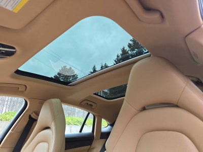 2020 Porsche Panamera 4
