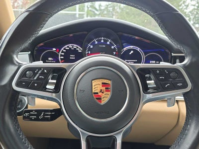 2020 Porsche Panamera 4