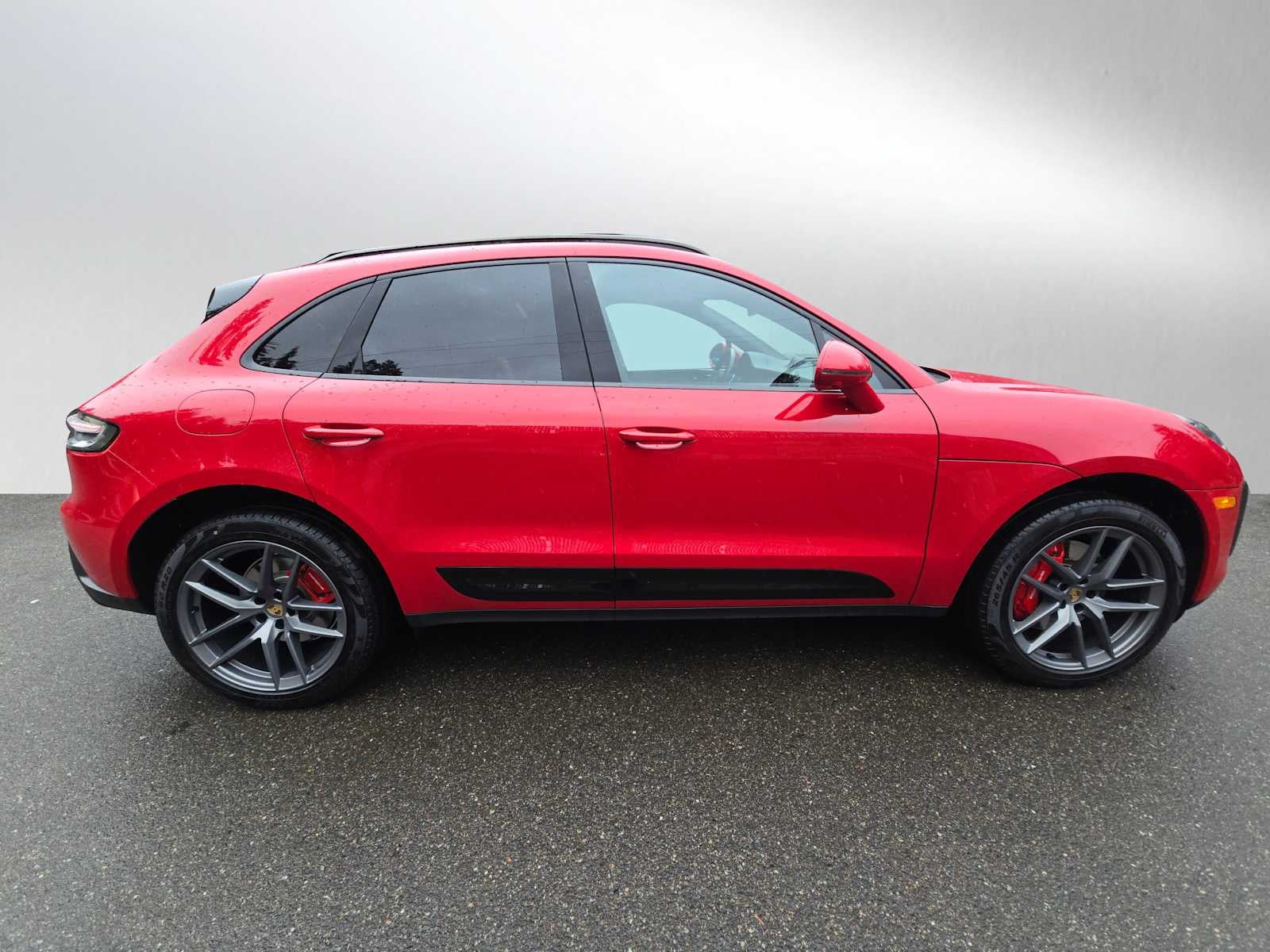 2023 Porsche Macan S