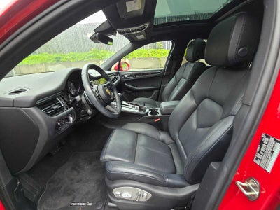 2023 Porsche Macan S