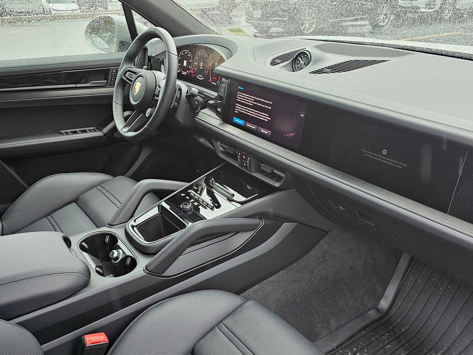 2025 Porsche Cayenne GTS