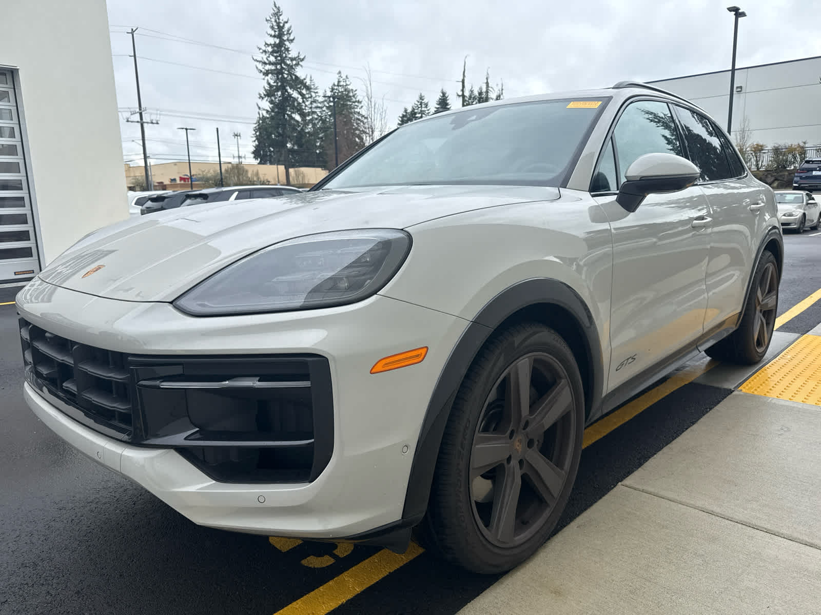 2025 Porsche Cayenne GTS