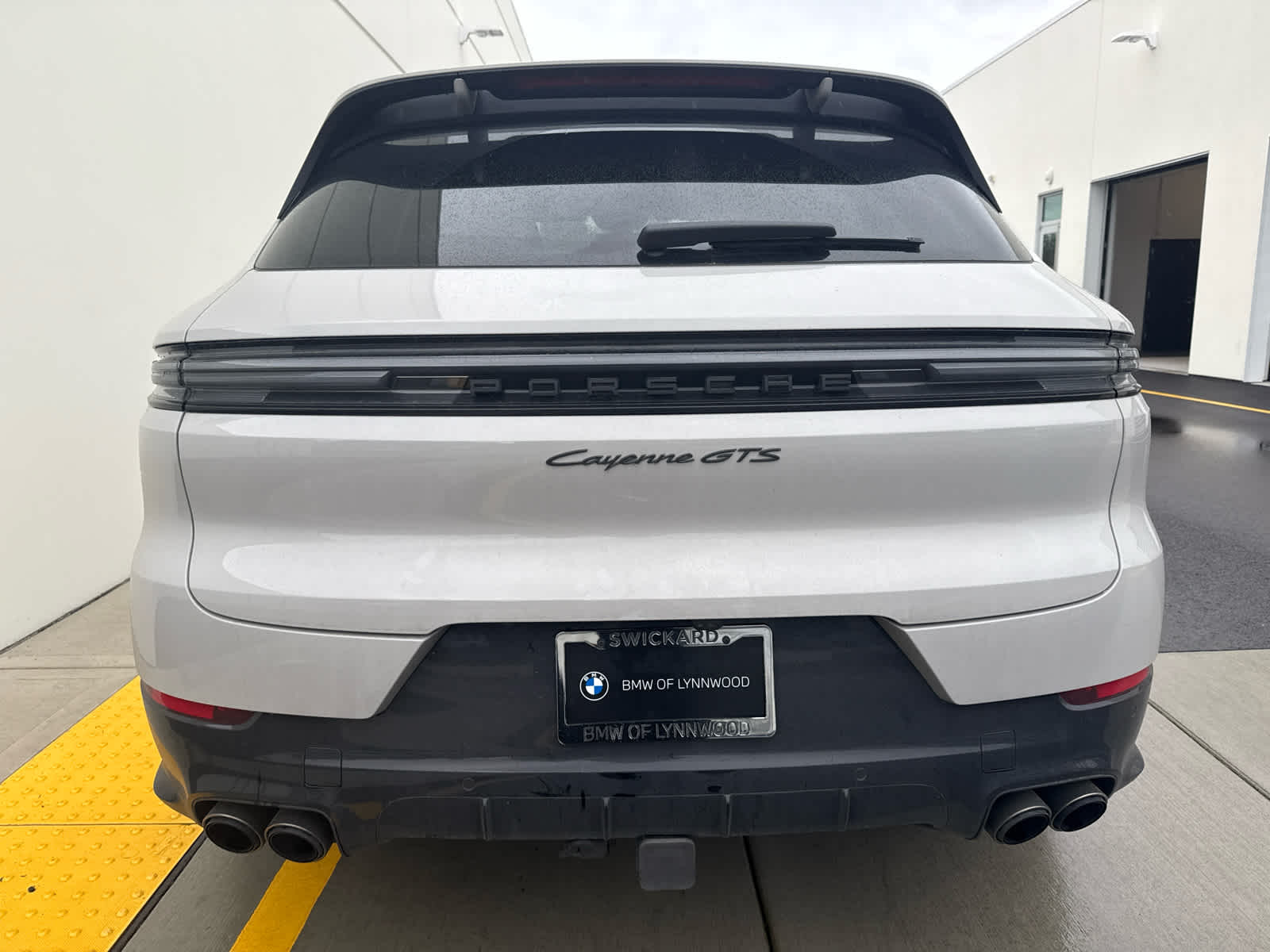 2025 Porsche Cayenne GTS