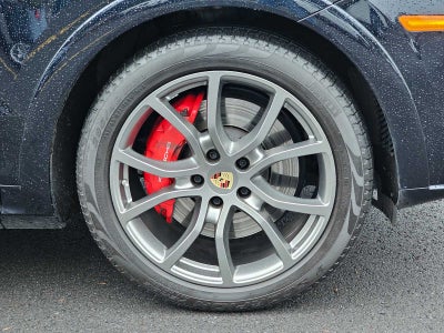 2023 Porsche Cayenne GTS