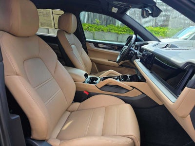 2024 Porsche Cayenne S E-Hybrid