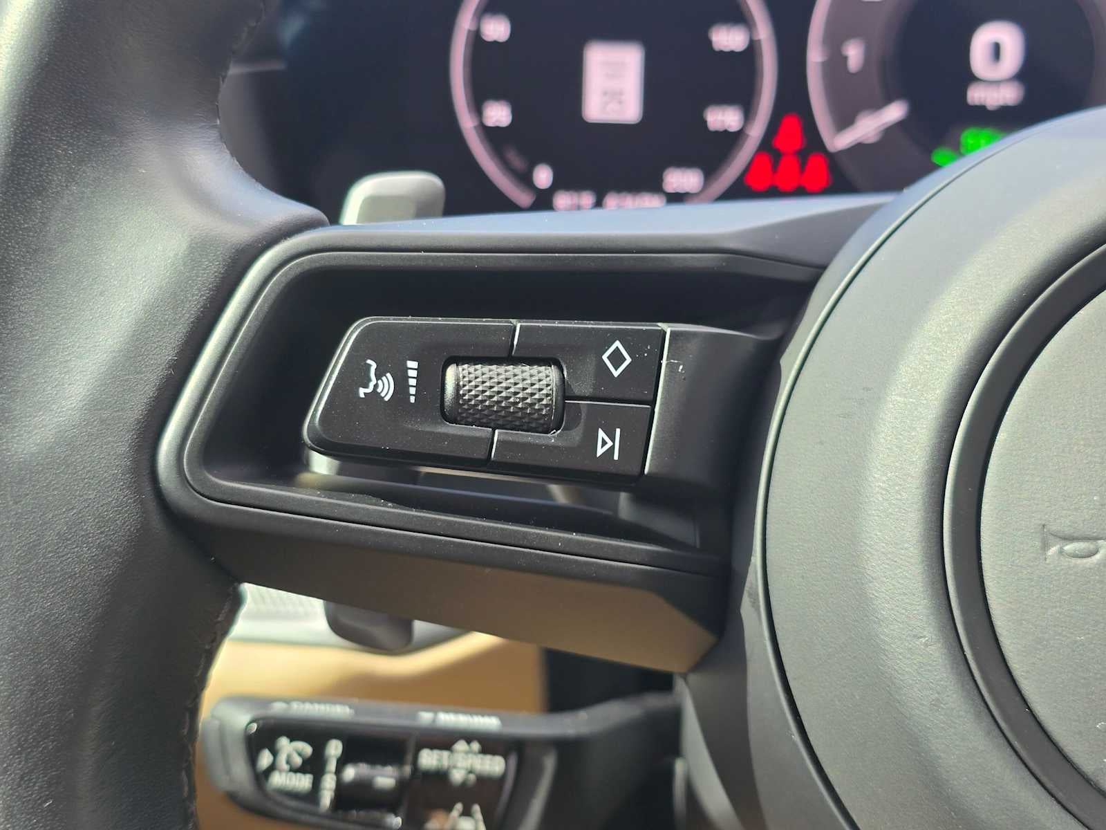2024 Porsche Cayenne S E-Hybrid