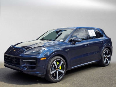 2024 Porsche Cayenne S E-Hybrid