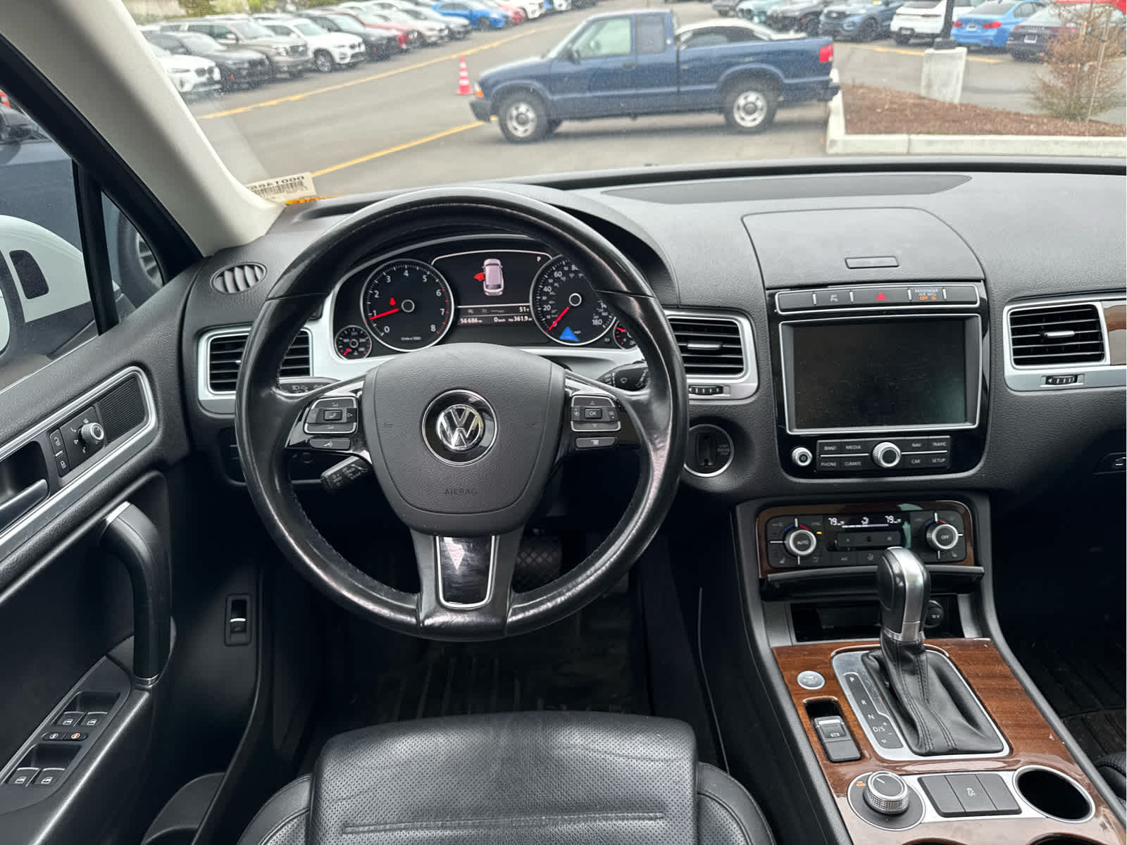 2016 Volkswagen Touareg Executive