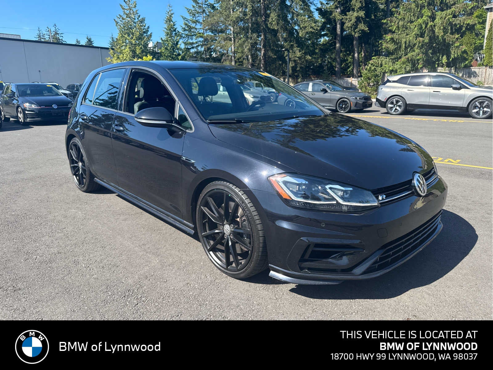2019 Volkswagen Golf R w/DCC & Navigation 4-door DSG's photo