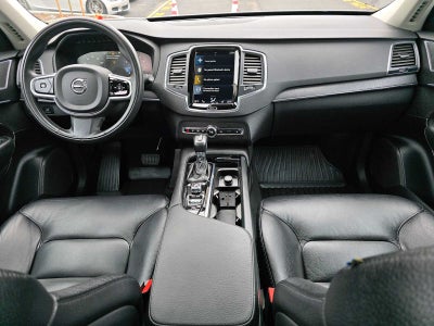 2020 Volvo XC90 Momentum