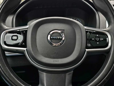 2020 Volvo XC90 Momentum