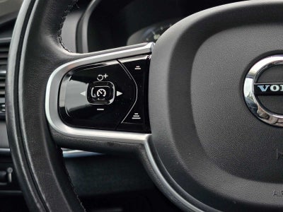 2020 Volvo XC90 Momentum