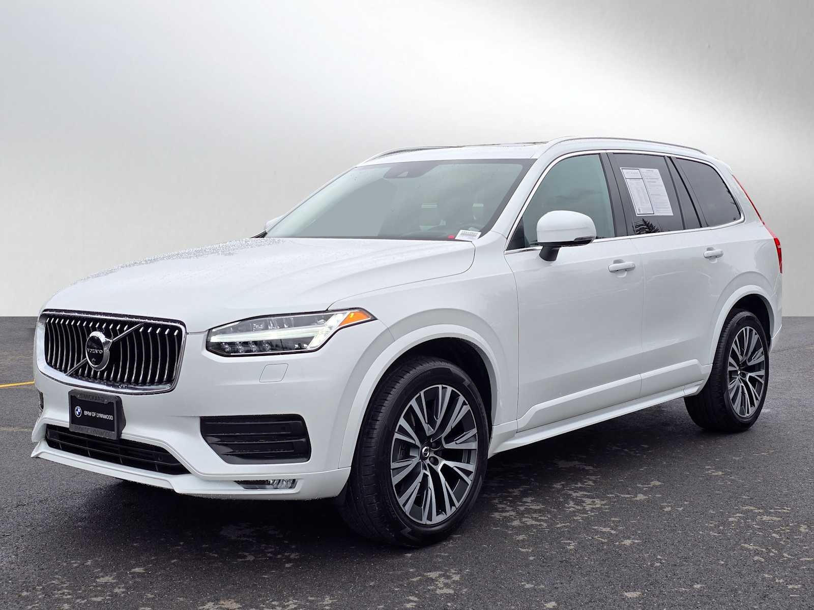 2020 Volvo XC90 Momentum
