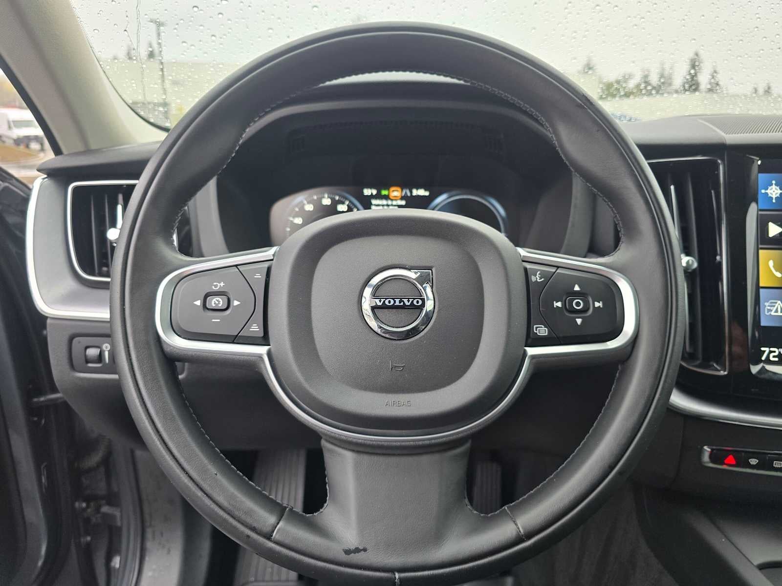2020 Volvo XC60 Momentum