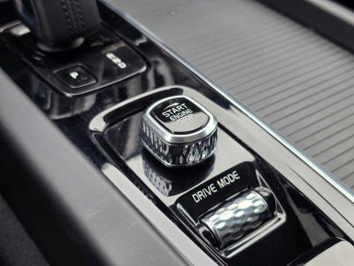 2020 Volvo XC60 Momentum