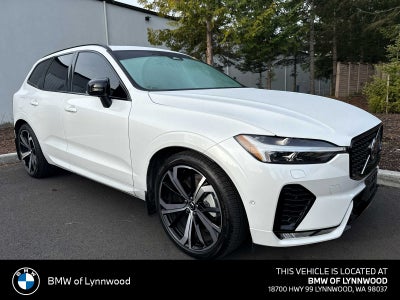 2024 Volvo XC60 Ultimate Dark Theme