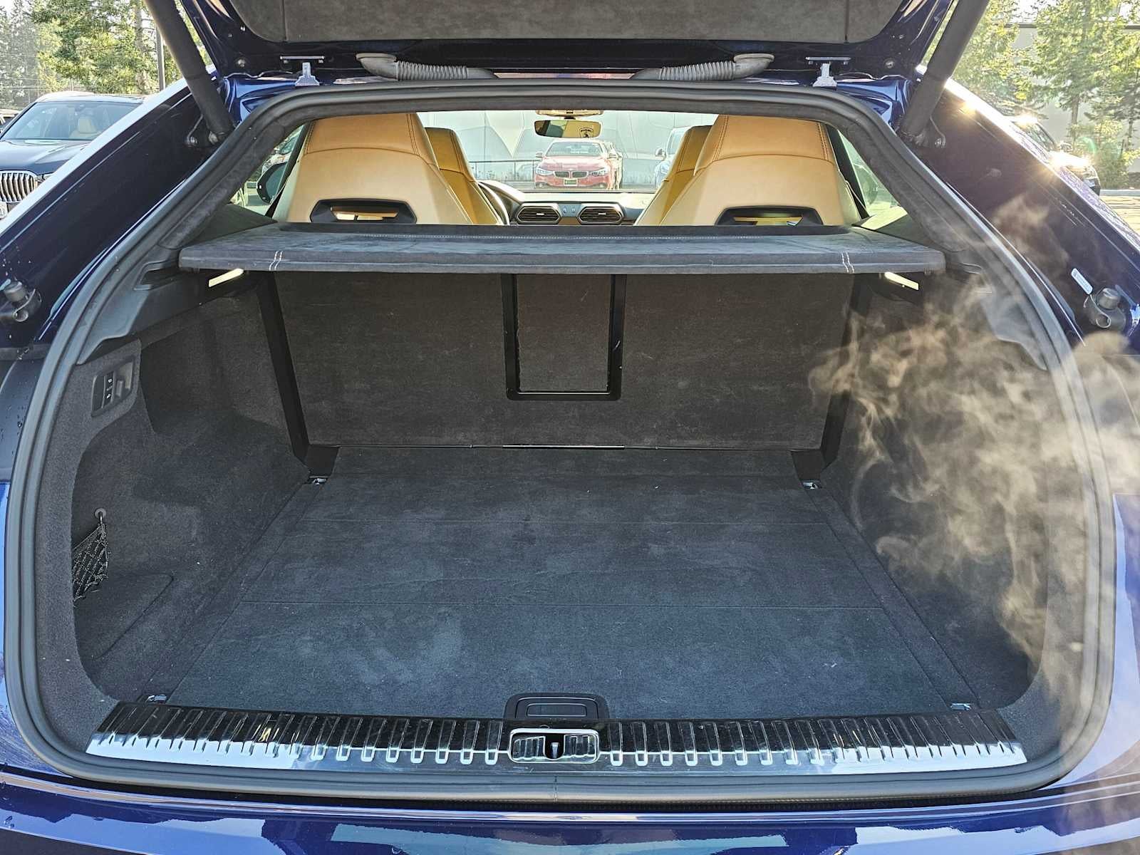 2019 Lamborghini Urus AWD