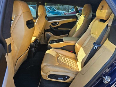 2019 Lamborghini Urus AWD