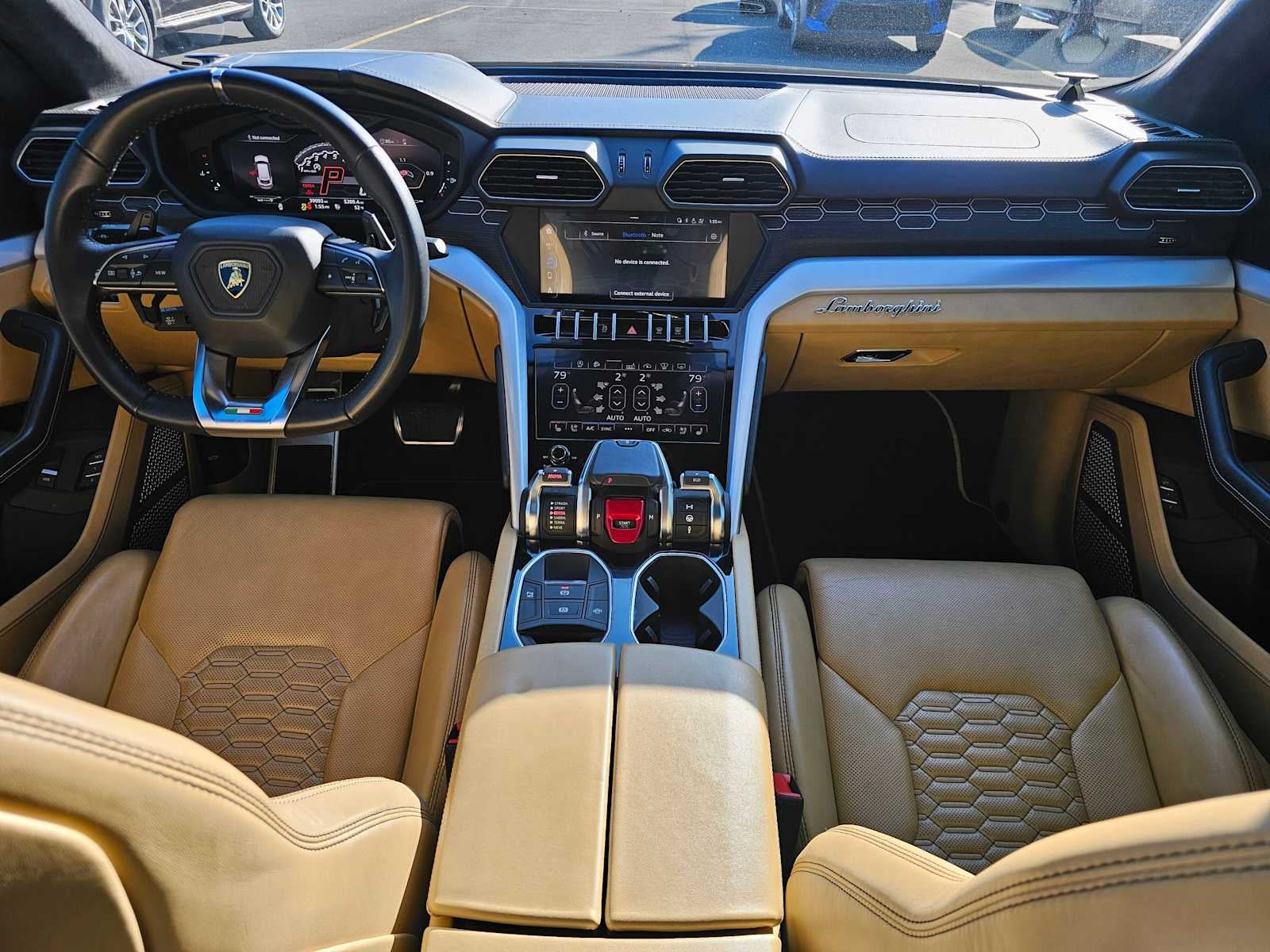 2019 Lamborghini Urus AWD