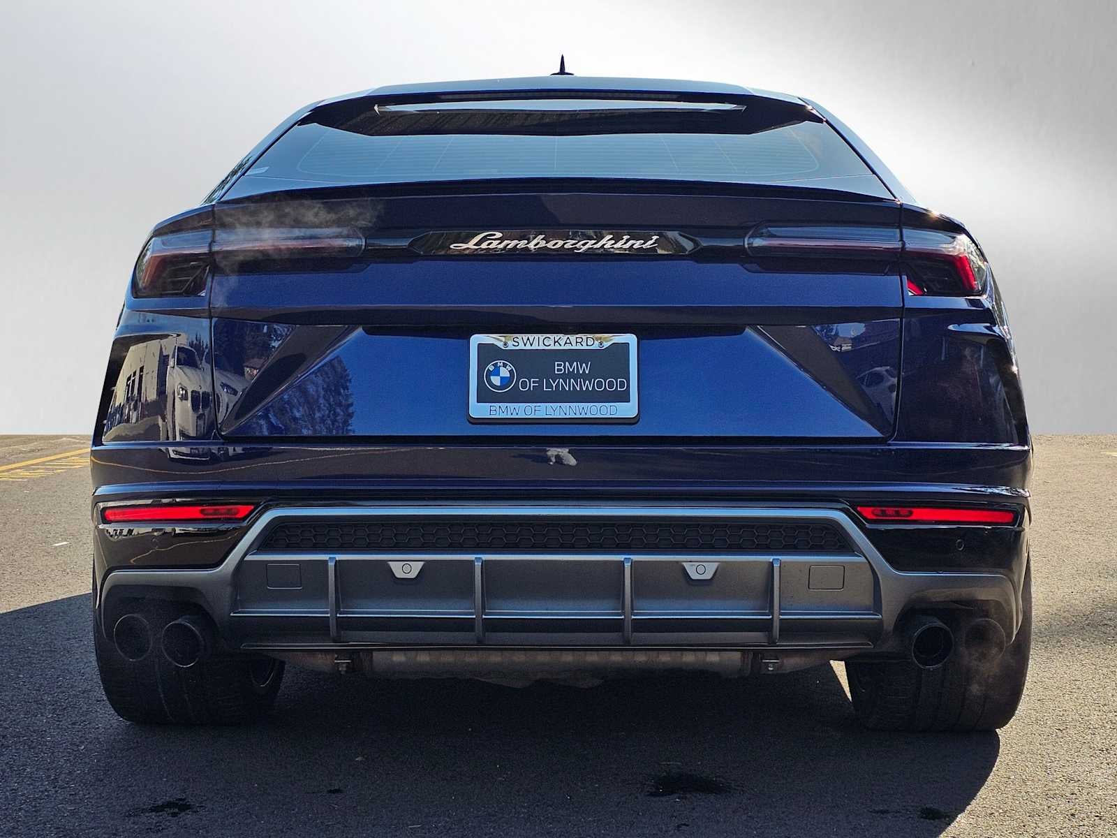 2019 Lamborghini Urus AWD