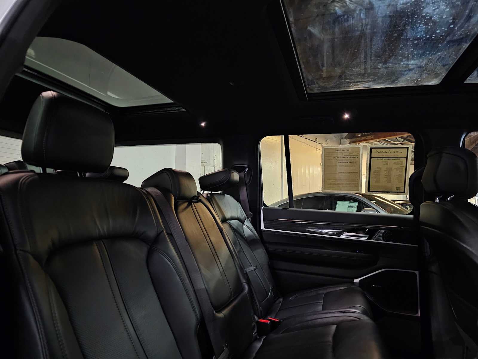 2022 Jeep Wagoneer Series II