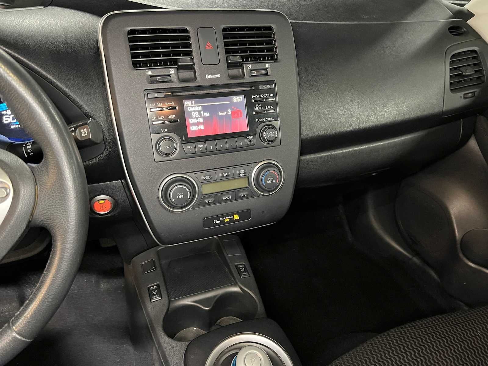 2015 Nissan LEAF S