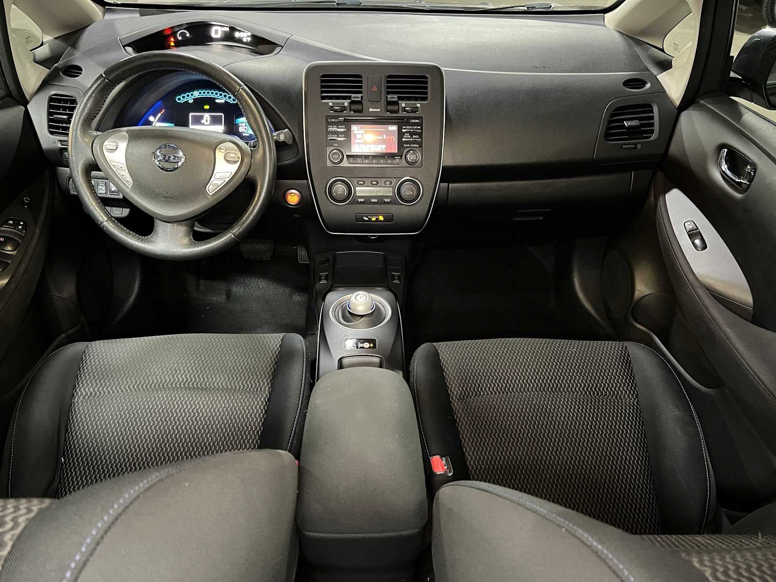 2015 Nissan LEAF S