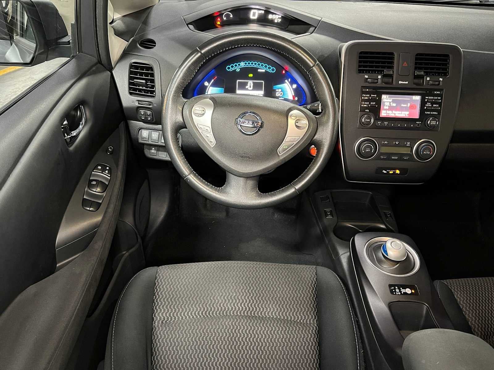2015 Nissan LEAF S