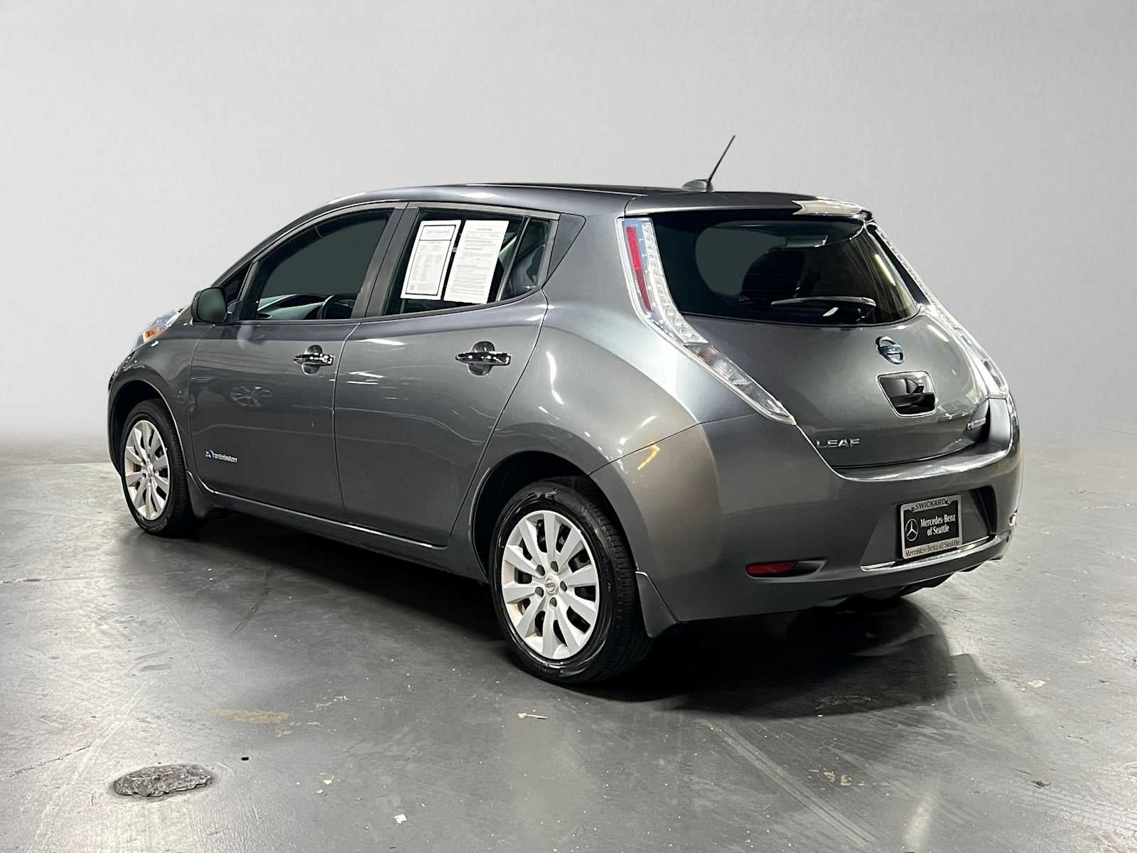 2015 Nissan LEAF S