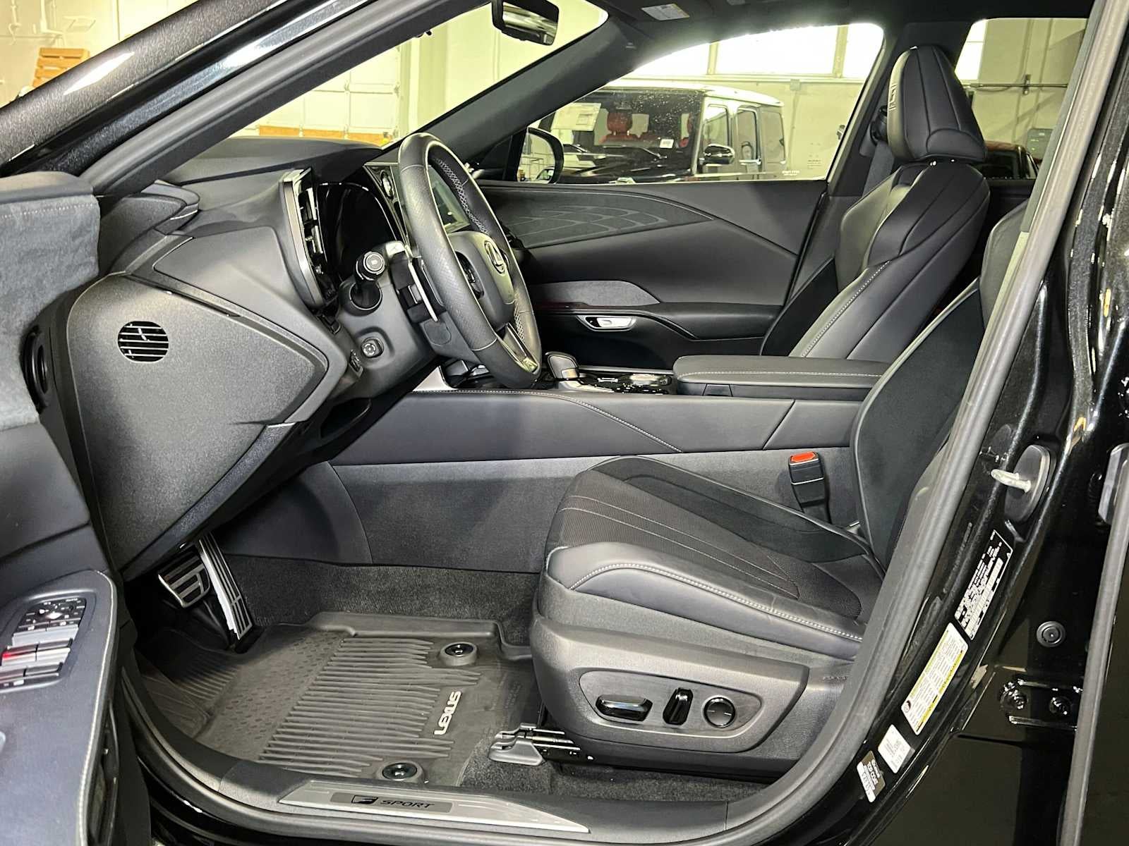 2023 Lexus RX 500h F SPORT Performance