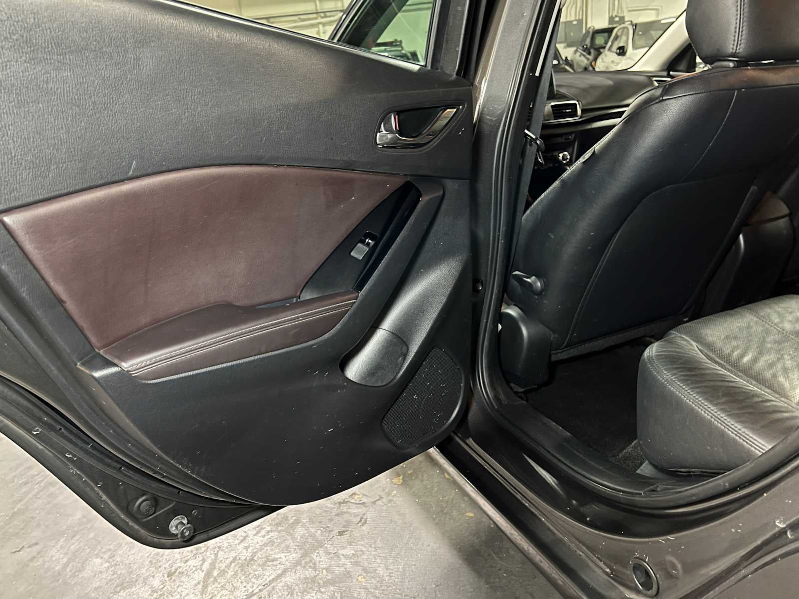 2018 Mazda Mazda3 5-Door Grand Touring