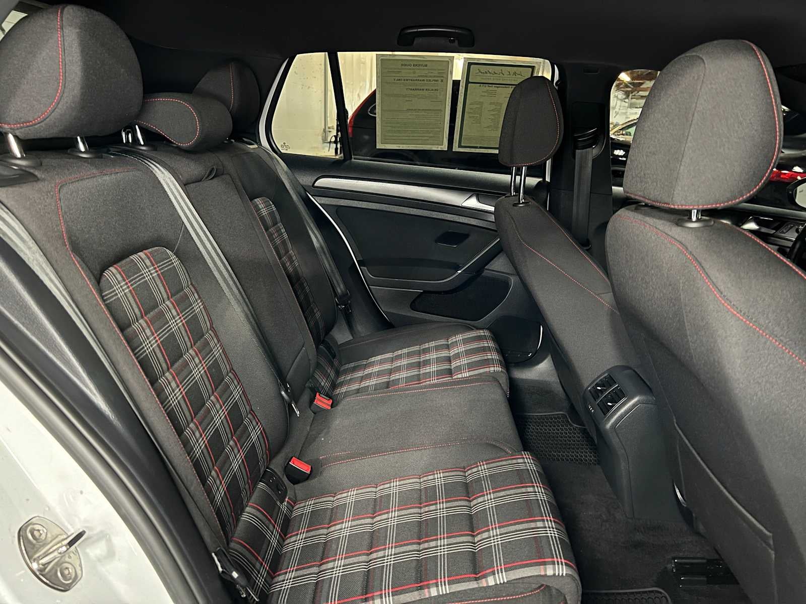 2019 Volkswagen Golf GTI S