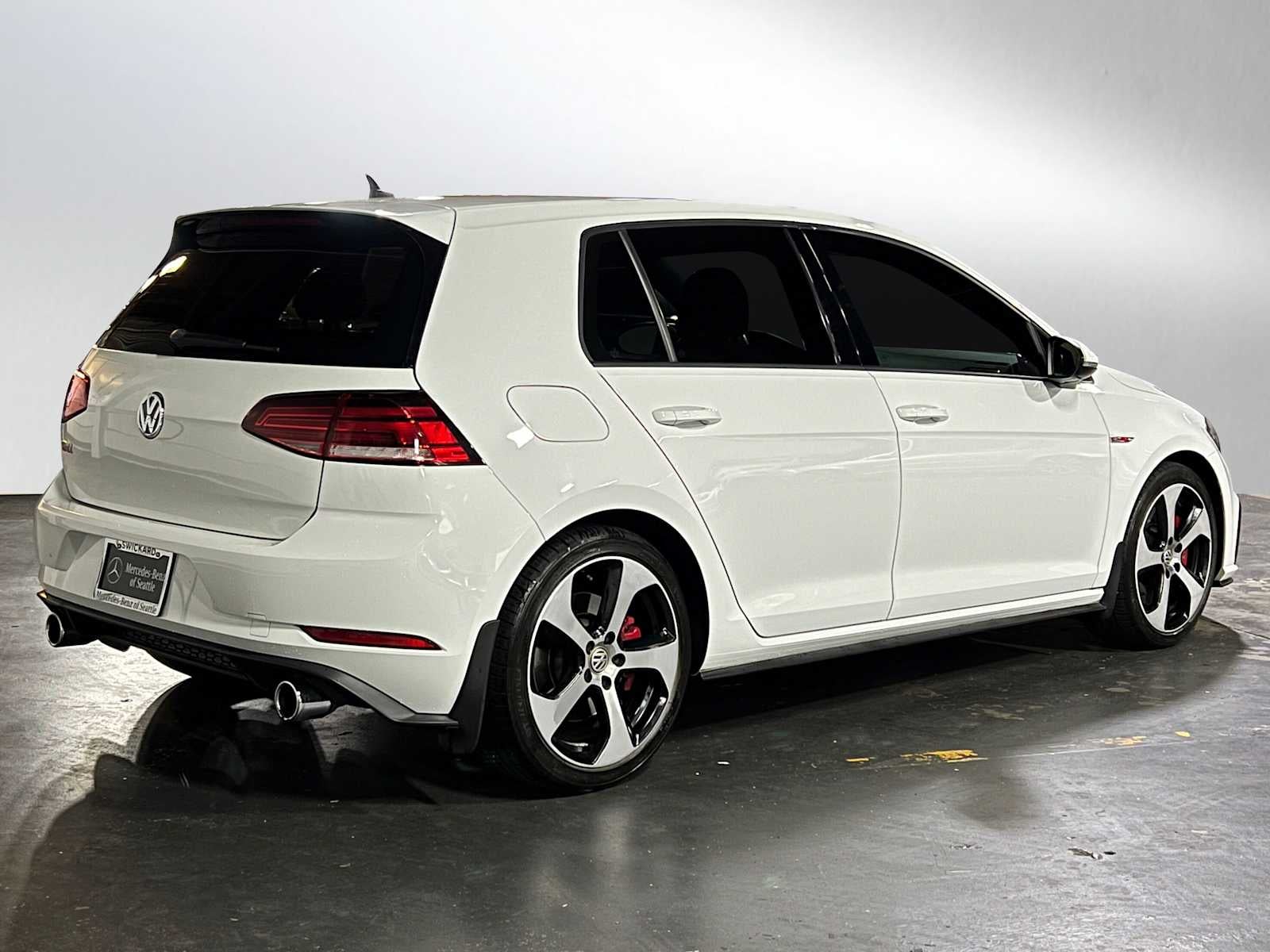 2019 Volkswagen Golf GTI S