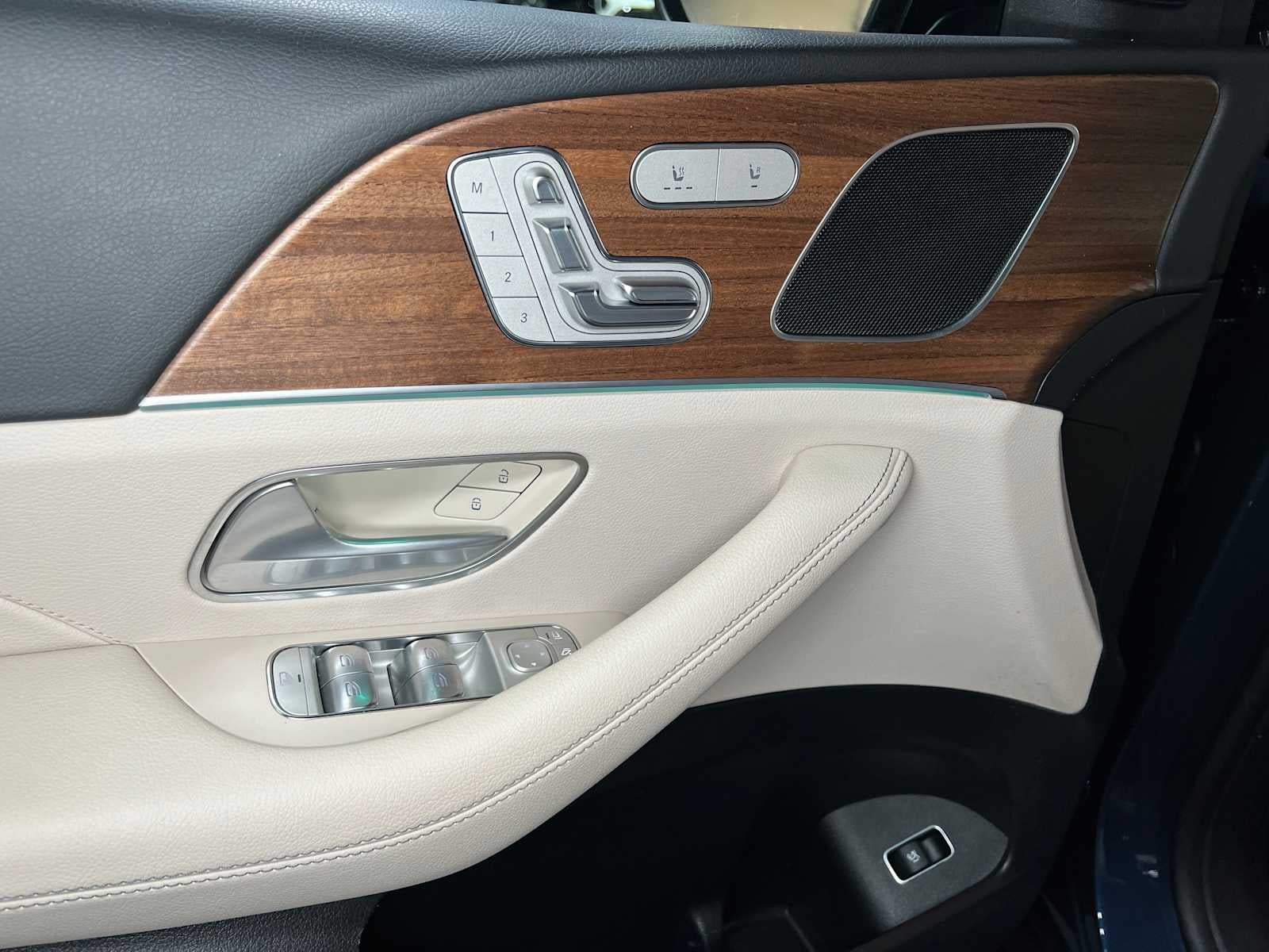 2025 Mercedes-Benz GLE 450 4MATIC® SUV