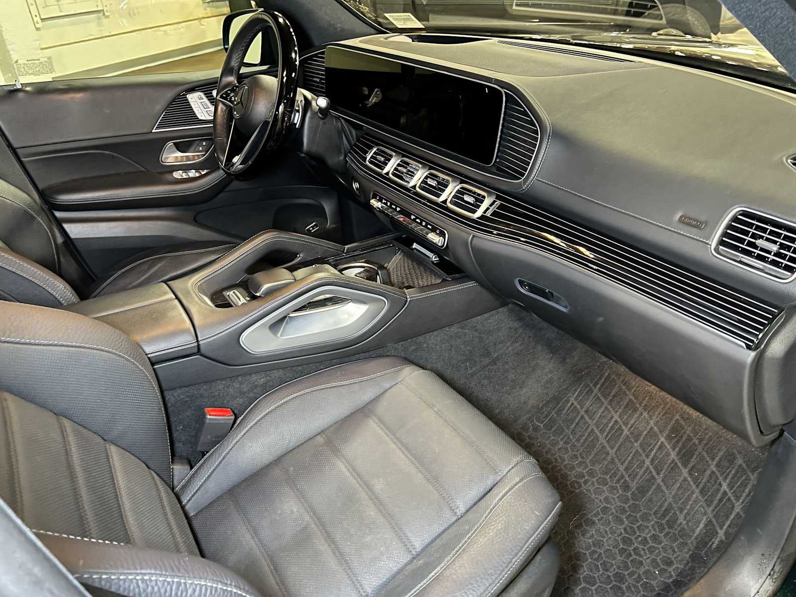 2025 Mercedes-Benz GLS 580 4MATIC® SUV