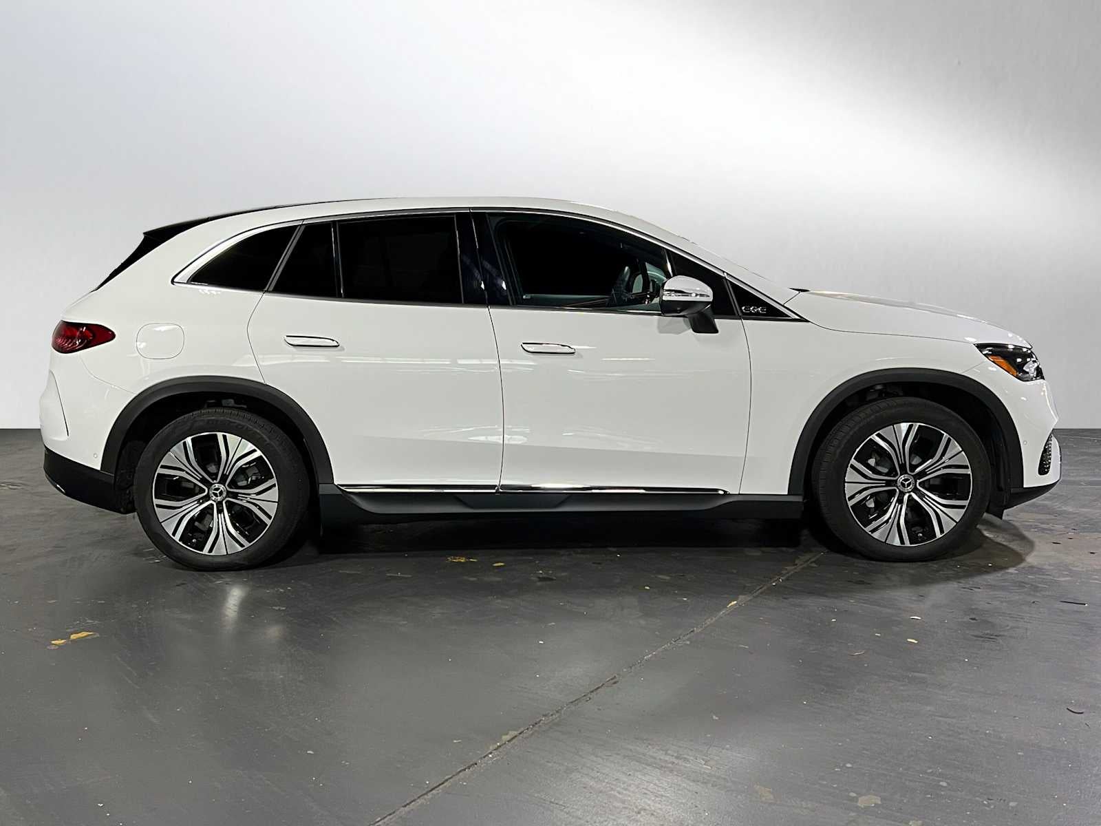 2026 Mercedes-Benz EQE 320 4MATIC® SUV