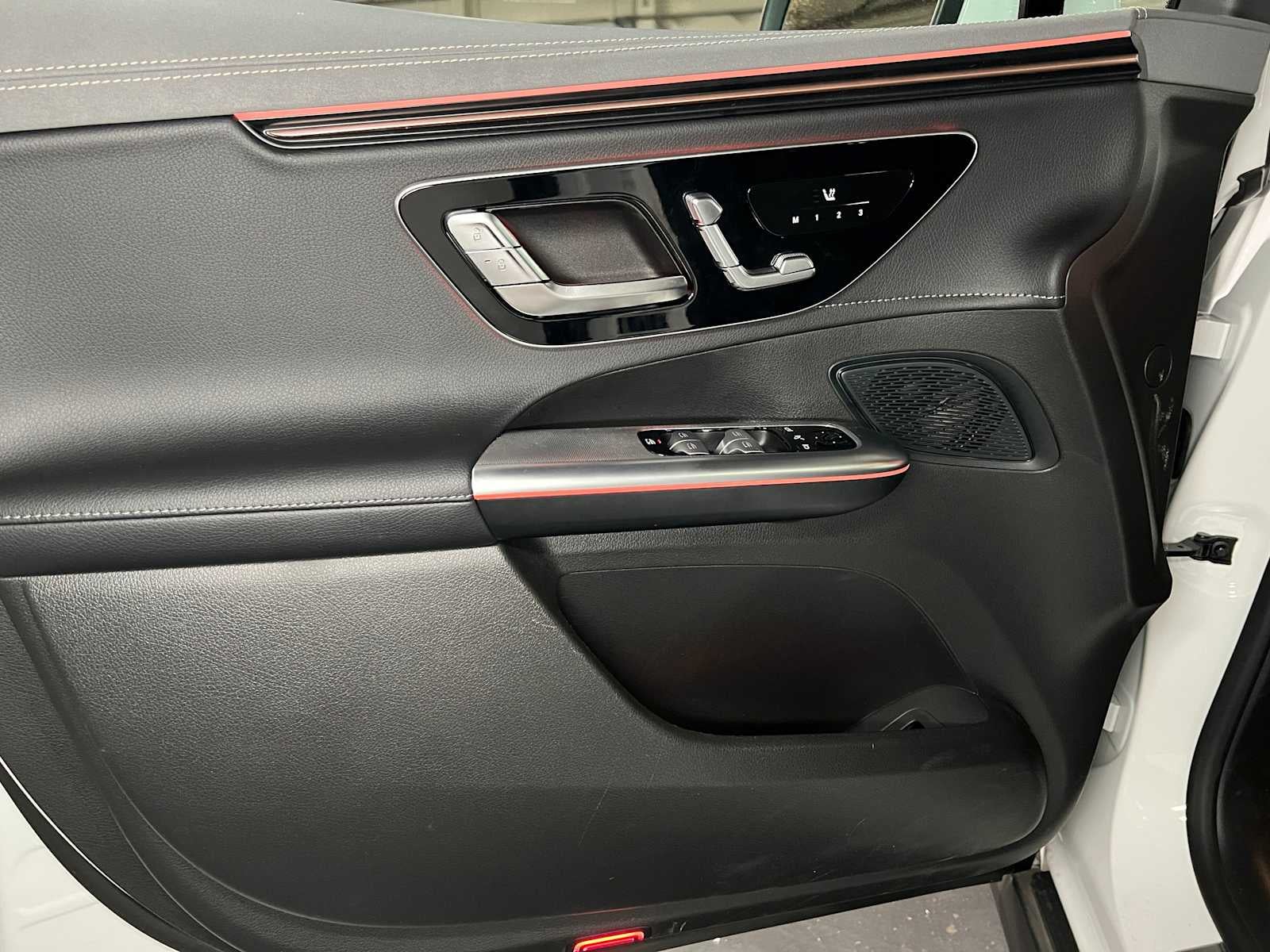 2026 Mercedes-Benz EQE 320 4MATIC® SUV