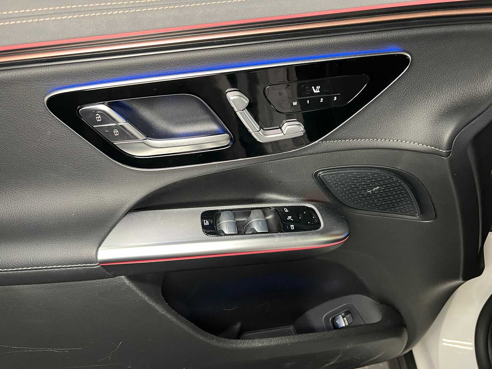 2026 Mercedes-Benz EQE 320+ SUV