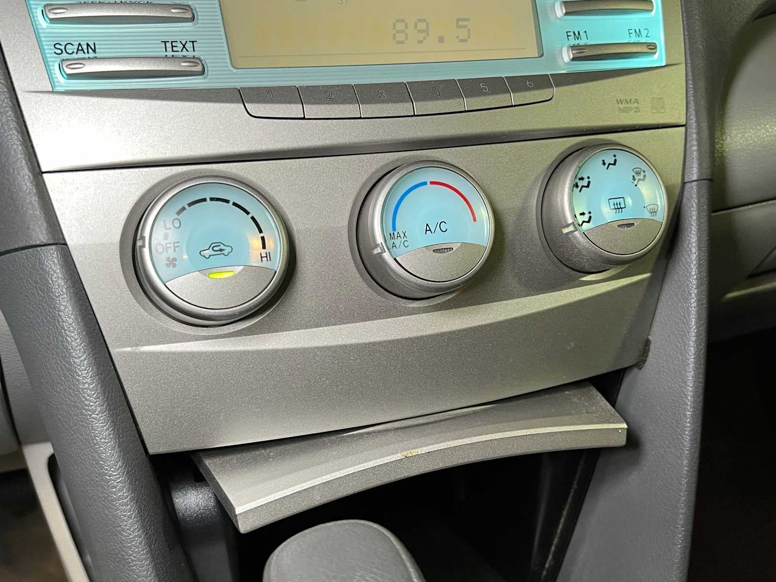 2009 Toyota Camry LE