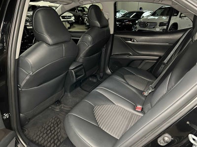 2024 Toyota Camry Hybrid SE