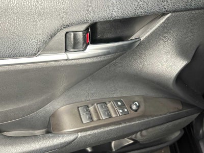 2024 Toyota Camry Hybrid SE