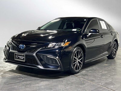 2024 Toyota Camry Hybrid SE