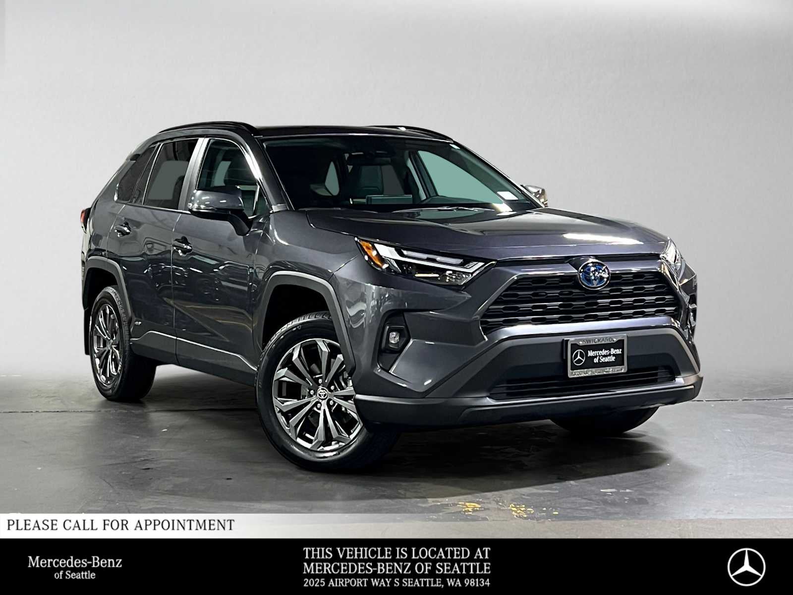 2024 Toyota RAV4 Hybrid XLE Premium