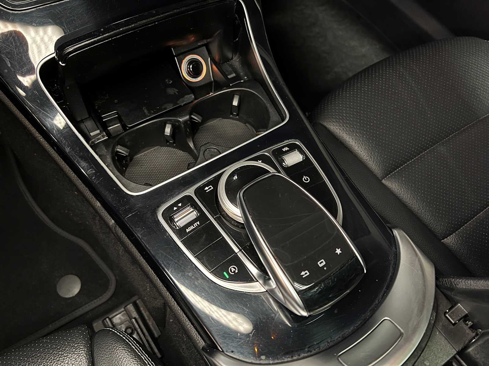 2015 Mercedes-Benz C 300 4dr Sdn 4MATIC®