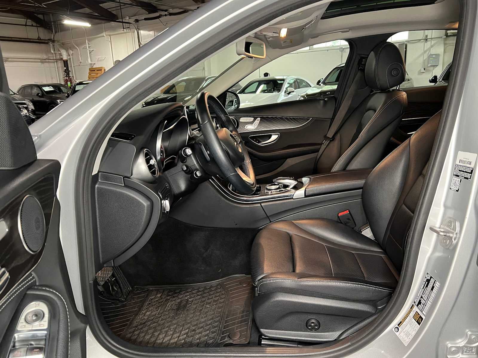 2015 Mercedes-Benz C 300 4dr Sdn 4MATIC®