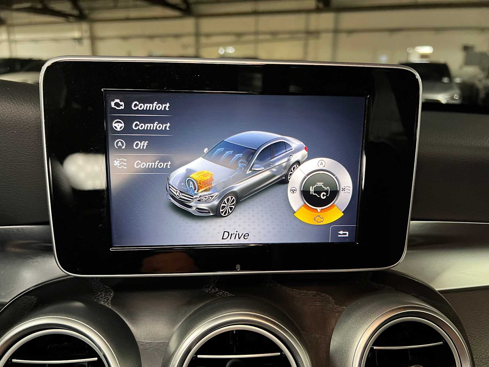 2015 Mercedes-Benz C 300 4dr Sdn 4MATIC®