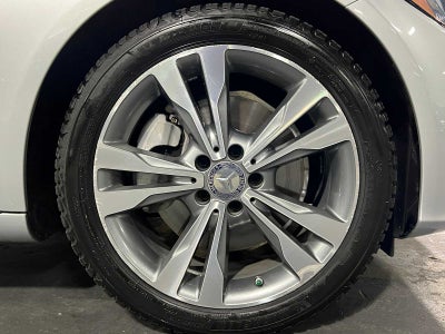 2015 Mercedes-Benz C 300 4dr Sdn 4MATIC®