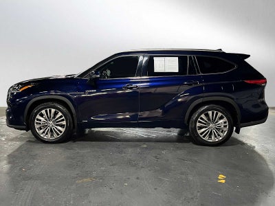 2020 Toyota Highlander Hybrid Platinum