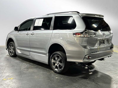 2015 Toyota Sienna SE