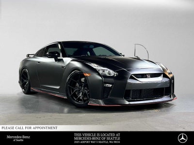 2017 Nissan GT-R Premium